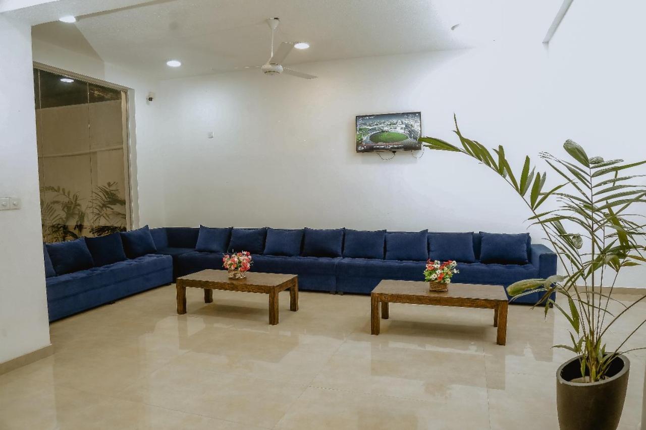 Lucky Transit Hotel - Katunayake Airport Εξωτερικό φωτογραφία
