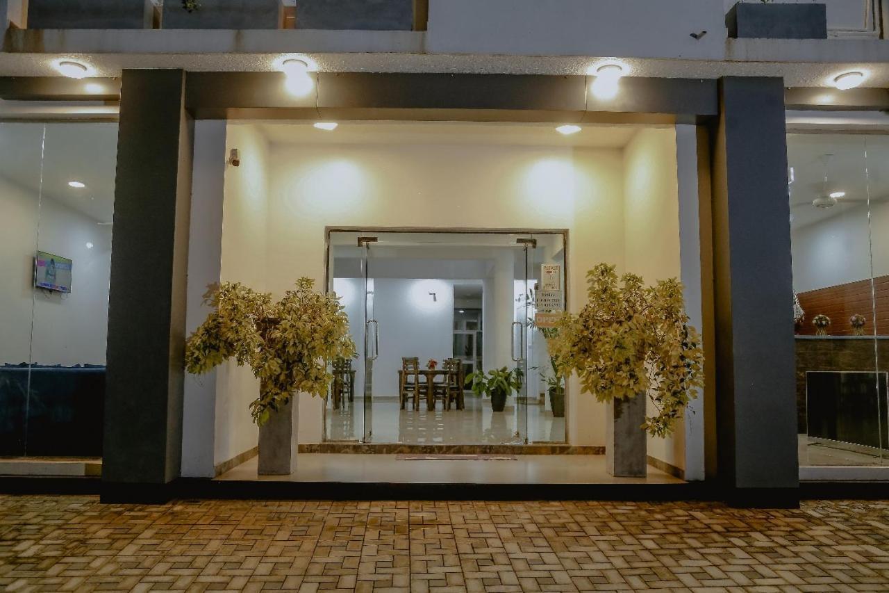 Lucky Transit Hotel - Katunayake Airport Εξωτερικό φωτογραφία