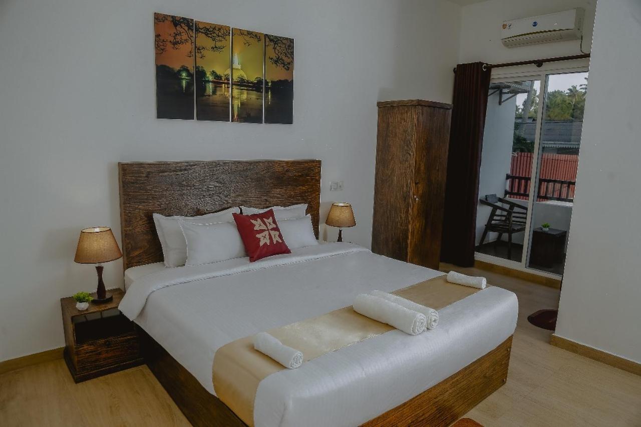 Lucky Transit Hotel - Katunayake Airport Εξωτερικό φωτογραφία