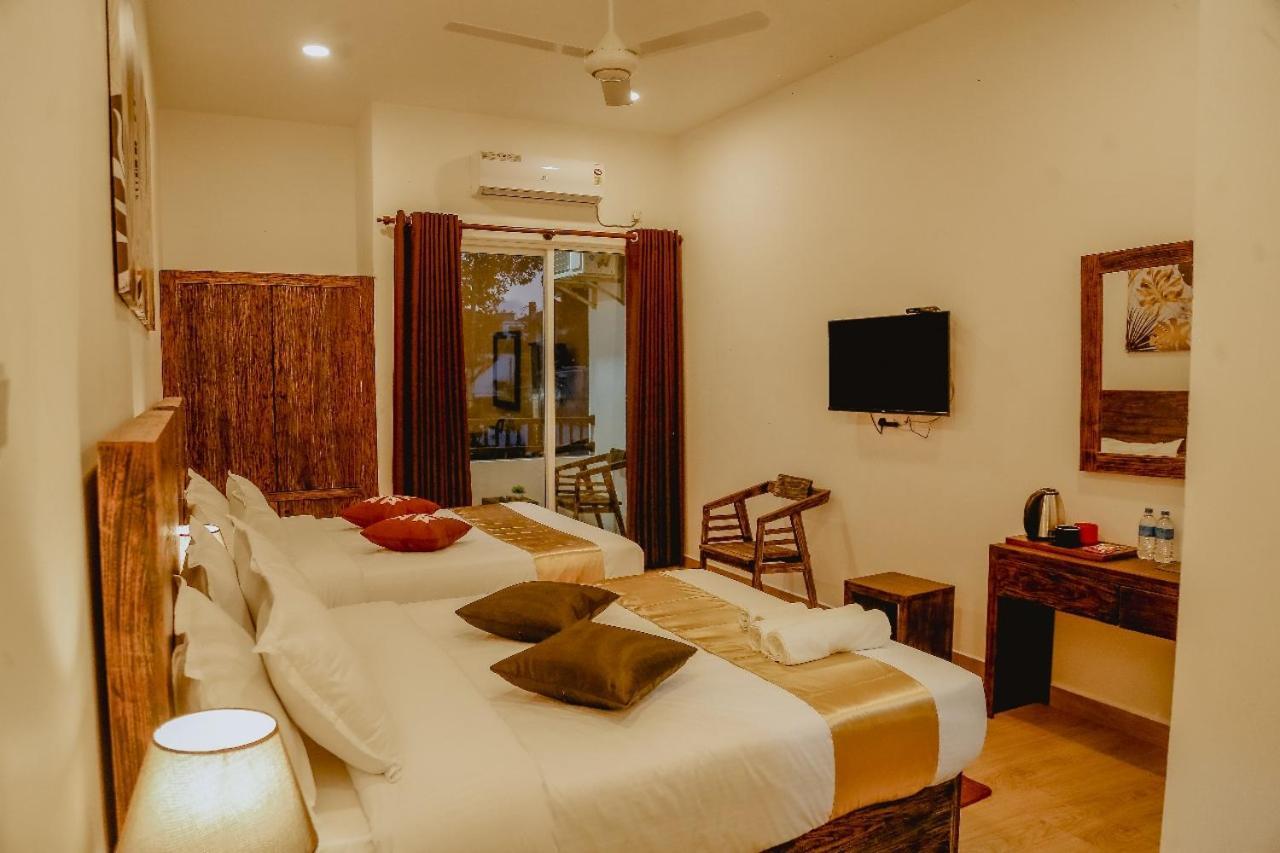 Lucky Transit Hotel - Katunayake Airport Εξωτερικό φωτογραφία